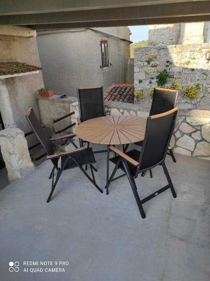 Lubenice-Rodinis Room And Apartment Extérieur photo